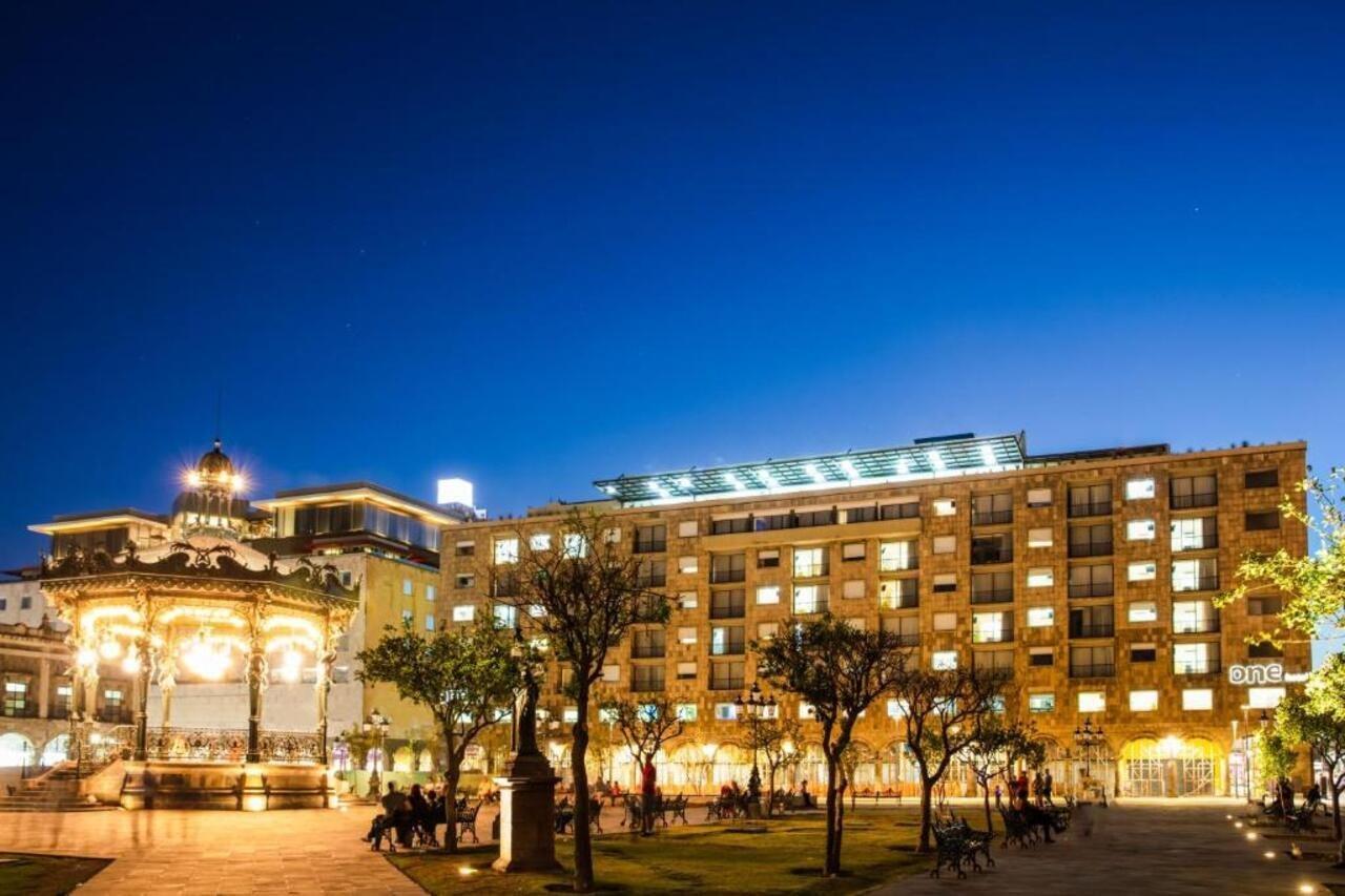 One Guadalajara Centro Historico Otel Dış mekan fotoğraf