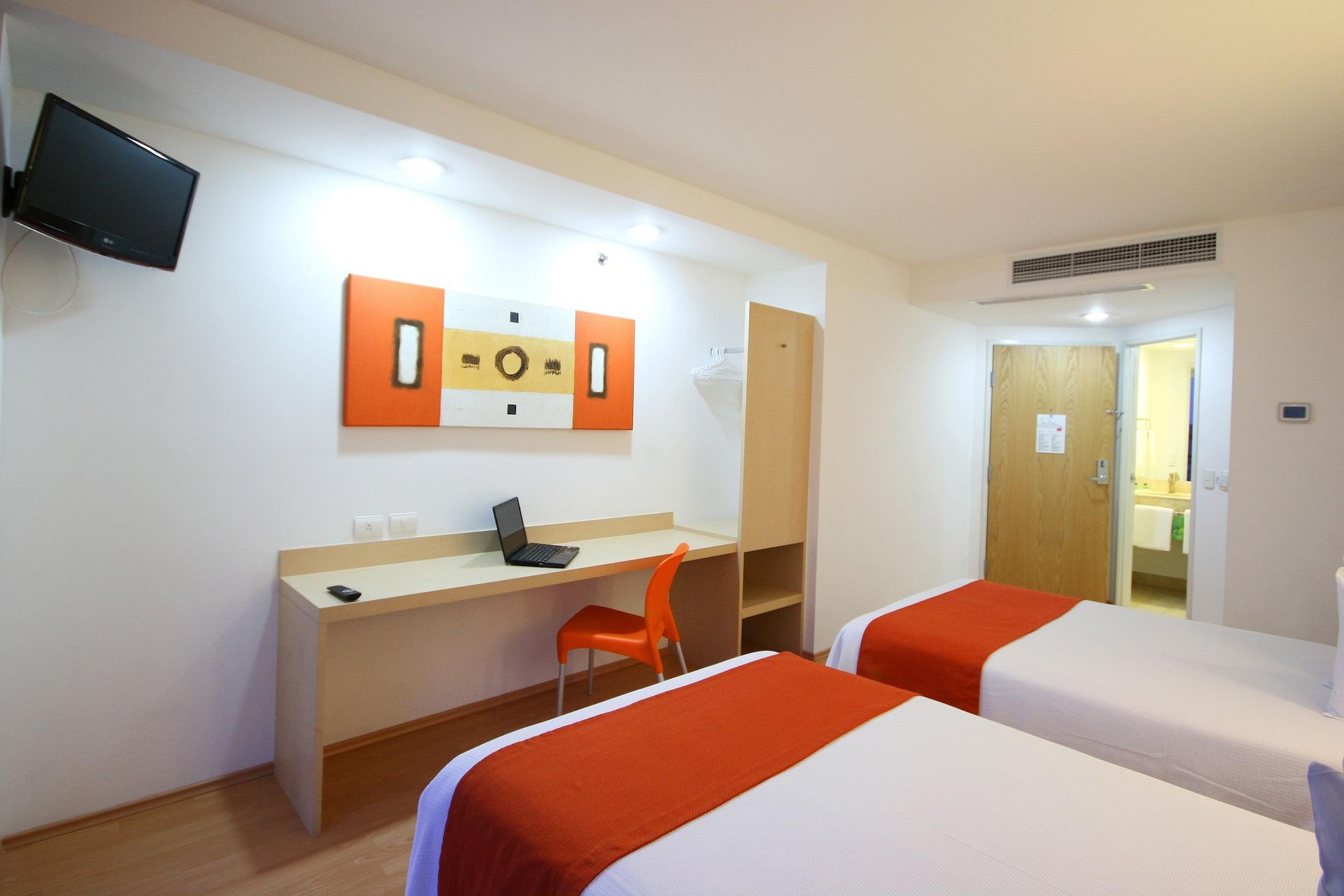 One Guadalajara Centro Historico Otel Dış mekan fotoğraf
