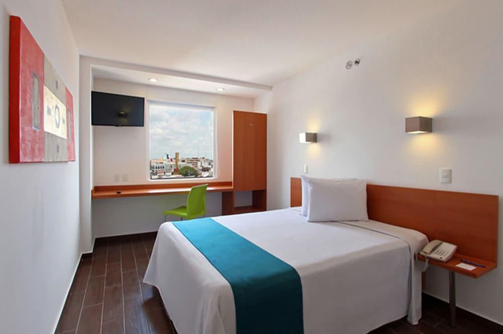 One Guadalajara Centro Historico Otel Dış mekan fotoğraf
