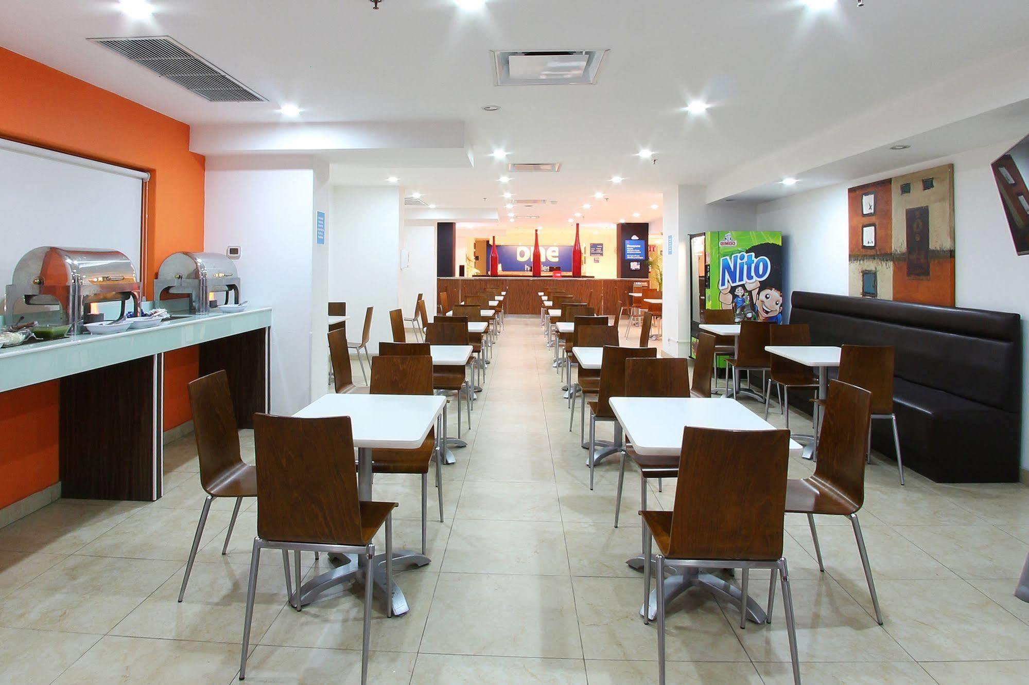 One Guadalajara Centro Historico Otel Dış mekan fotoğraf